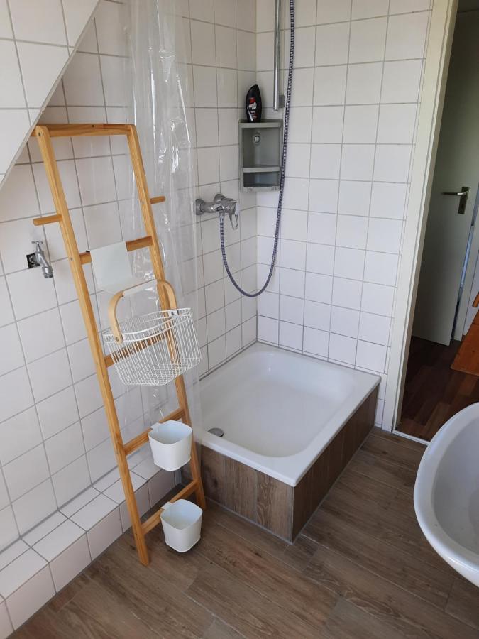 Ferienwohnung Kiel-Holtenau Екстер'єр фото